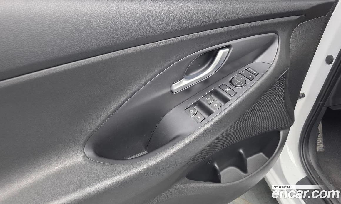 Hyundai I30 1.6 Turbo Sport Premium, снимка 14 - Автомобили и джипове - 55965232