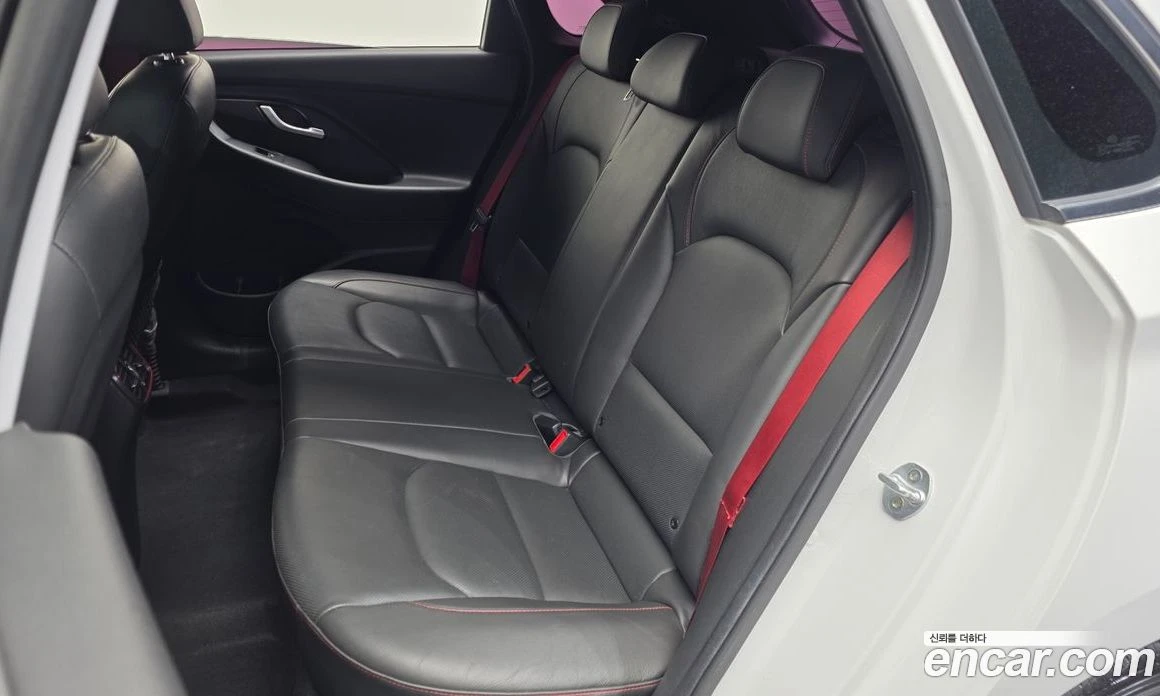 Hyundai I30 1.6 Turbo Sport Premium, снимка 16 - Автомобили и джипове - 55965232