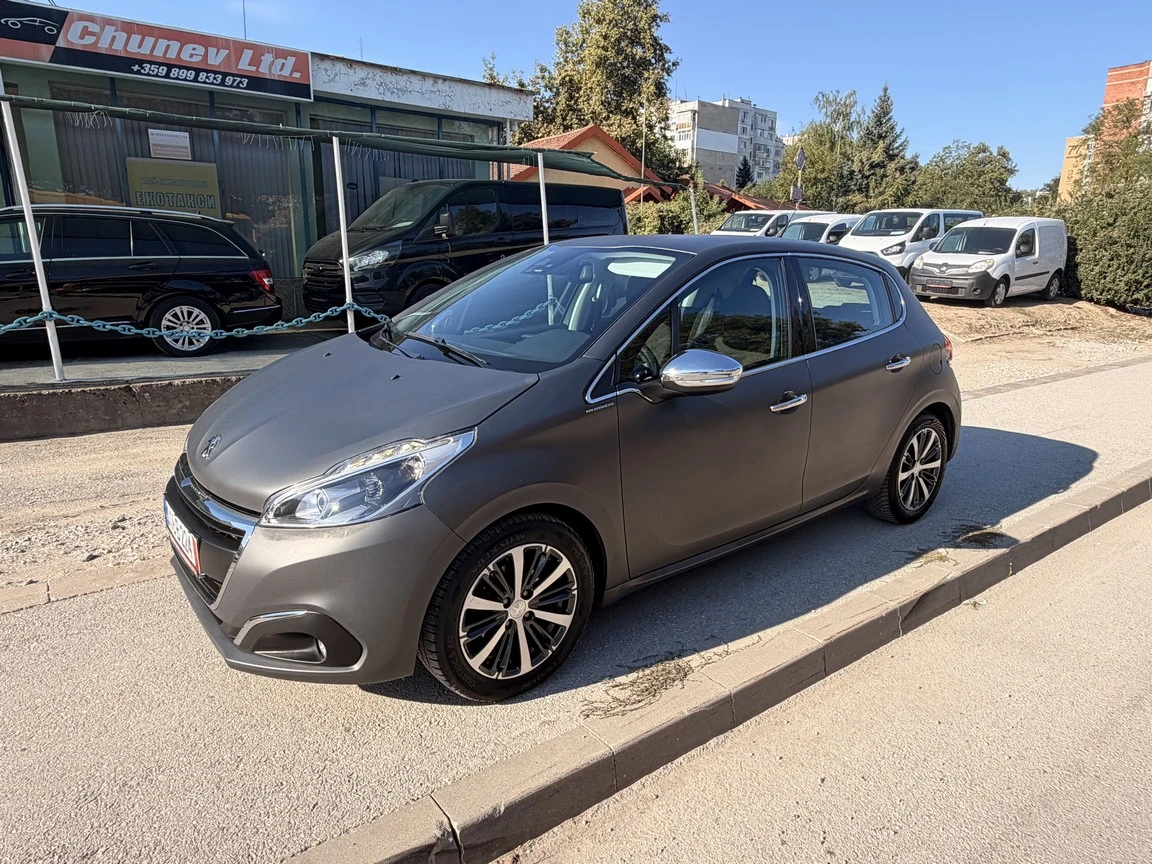 Peugeot 208 46000km!!!, снимка 2 - Автомобили и джипове - 56127287