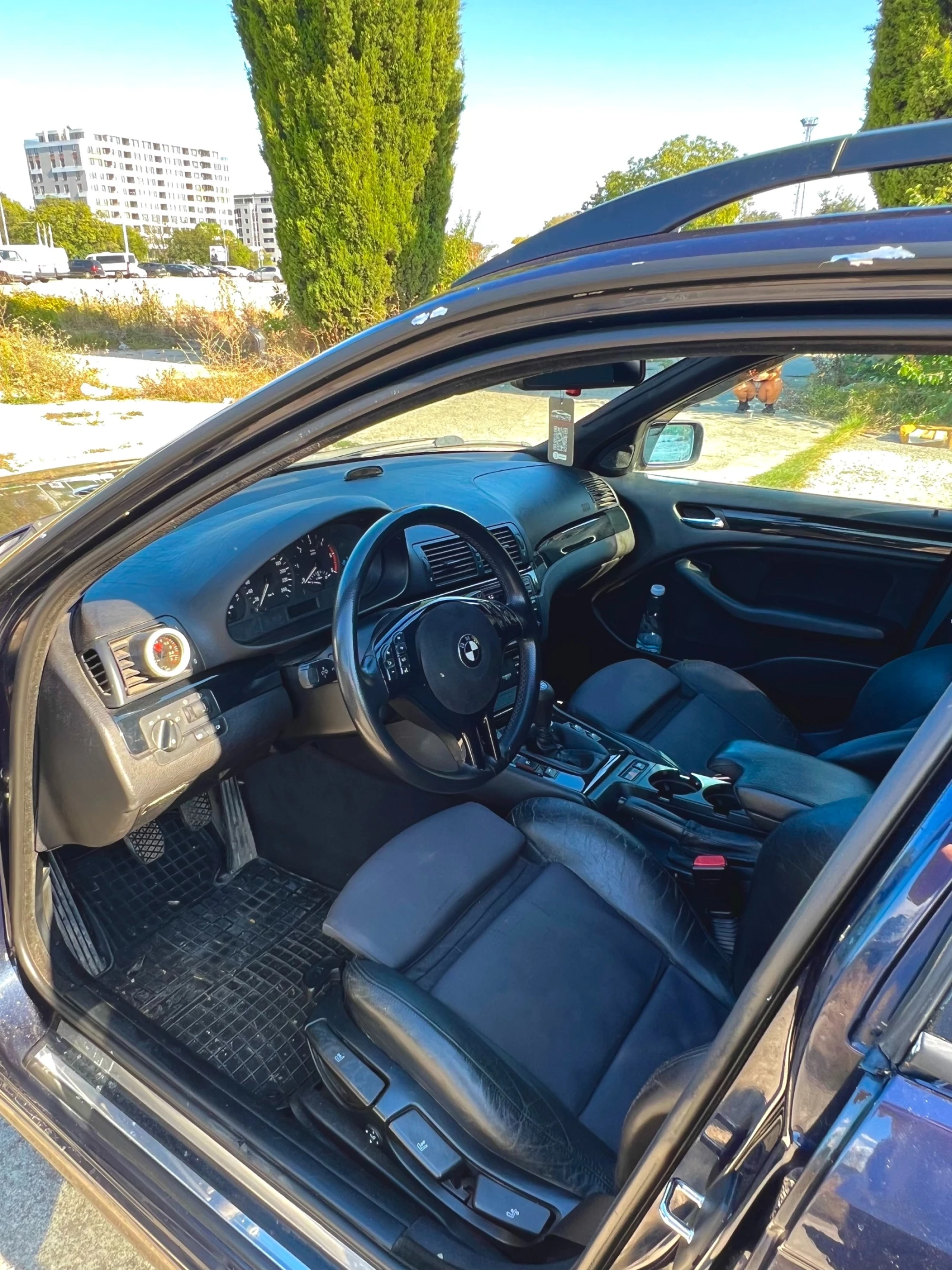 BMW 330 Ръчка 184кс, снимка 10 - Автомобили и джипове - 56154837