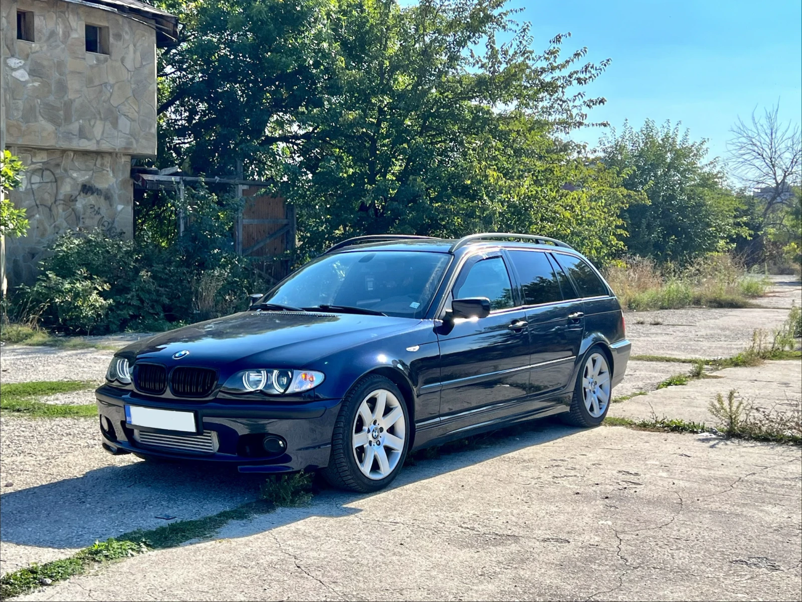BMW 330 Ръчка 184кс, снимка 4 - Автомобили и джипове - 56154837