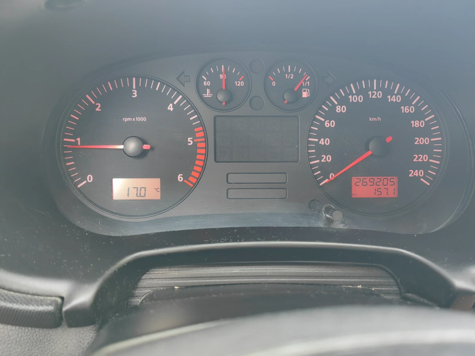 Seat Leon, снимка 5 - Автомобили и джипове - 56290137