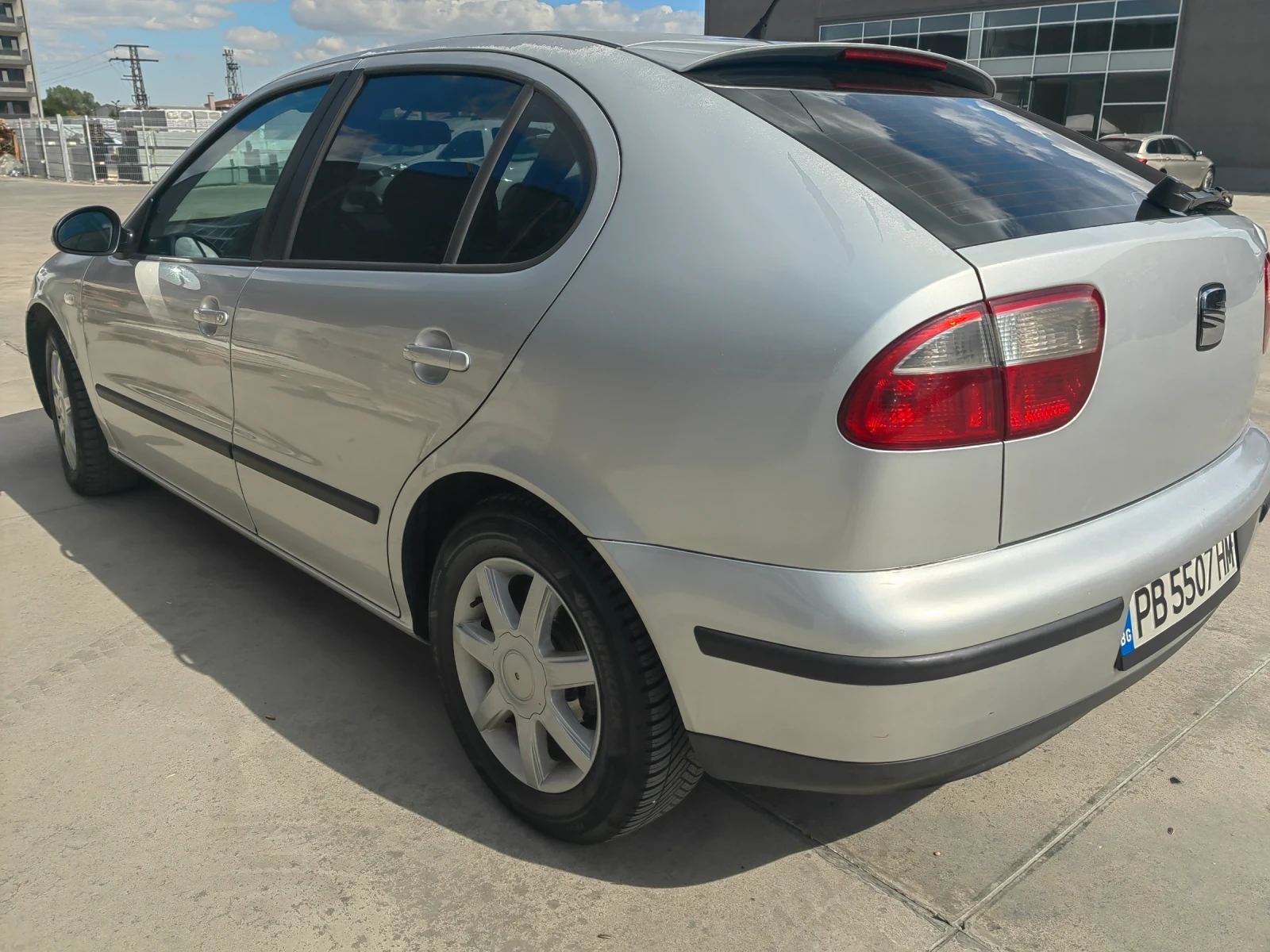 Seat Leon, снимка 3 - Автомобили и джипове - 56290137