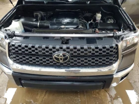 Toyota Tundra 5.7l Sr5, снимка 11