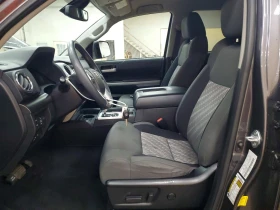 Toyota Tundra 5.7l Sr5, снимка 7