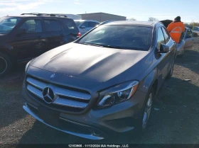  Mercedes-Benz GLA 25...