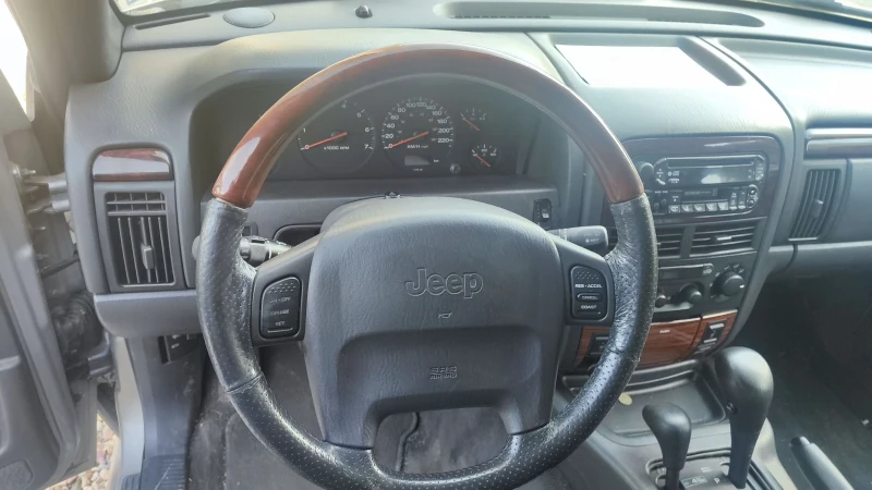 Jeep Grand cherokee Limited 4.7, снимка 15 - Автомобили и джипове - 52068767