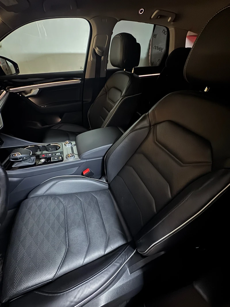 VW Touareg R-line, снимка 12 - Автомобили и джипове - 53103026