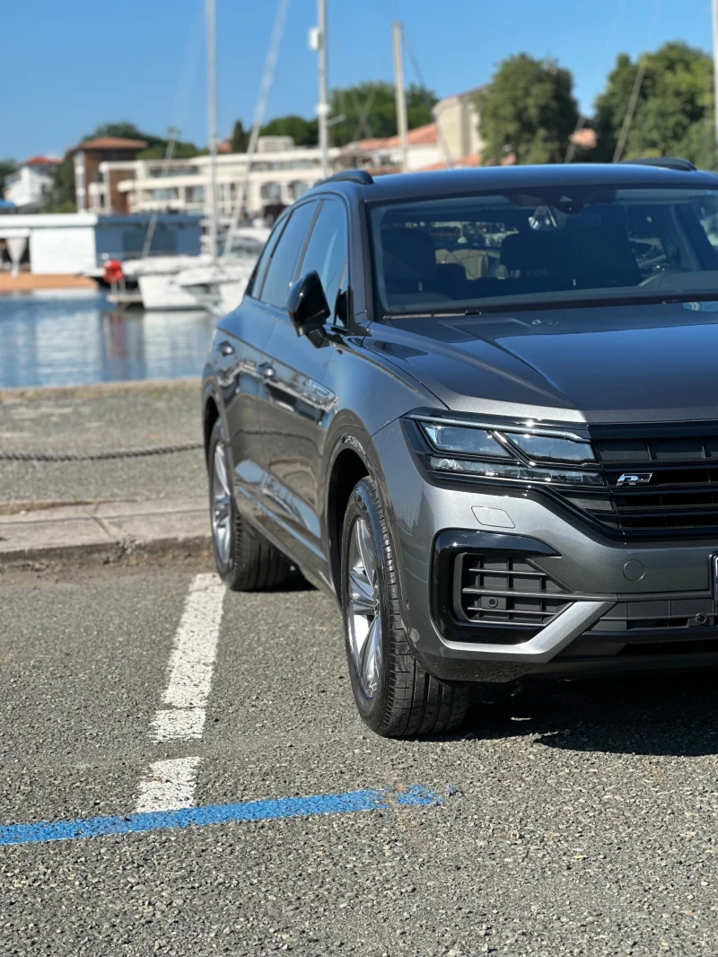 VW Touareg R-line, снимка 8 - Автомобили и джипове - 51646010