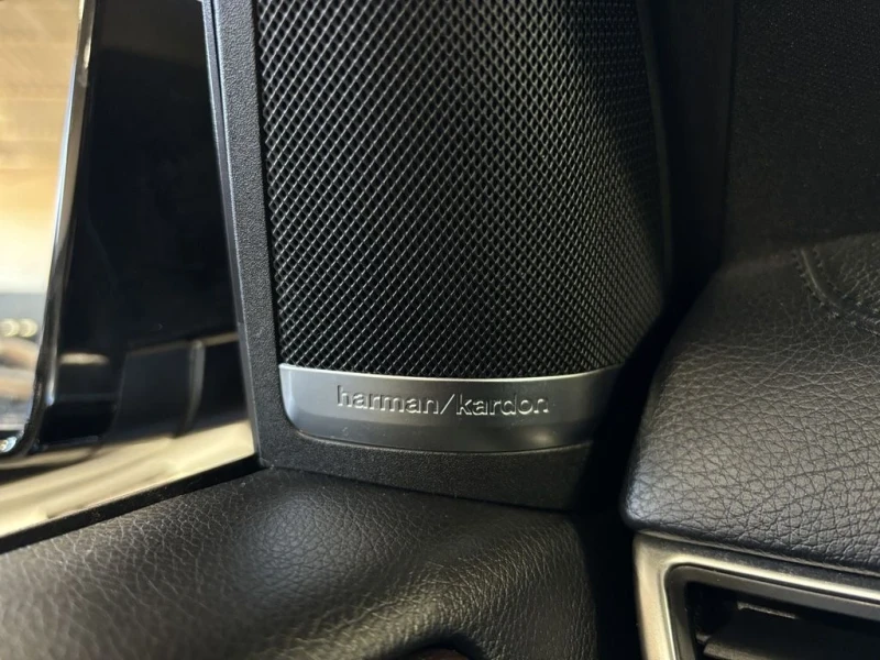 Mercedes-Benz GL 350 ДИЗЕЛ* DISTRONIC* LANEASSIST* 360* HARMAN* PANO* F, снимка 12 - Автомобили и джипове - 52317718