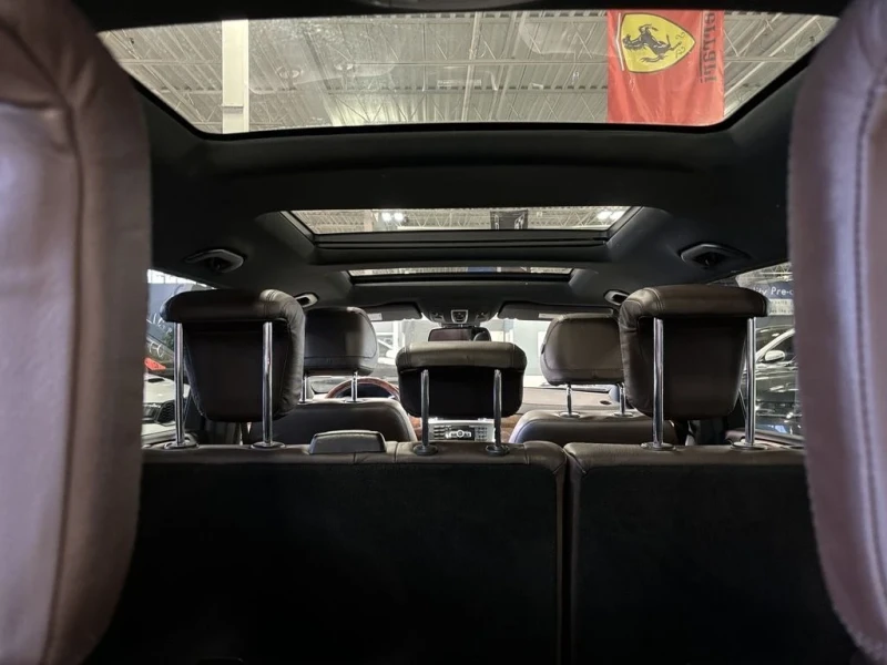 Mercedes-Benz GL 350 ДИЗЕЛ* DISTRONIC* LANEASSIST* 360* HARMAN* PANO* F, снимка 9 - Автомобили и джипове - 52317718