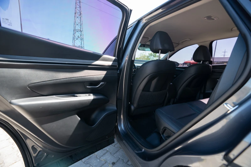 Hyundai Tucson 2.0CRDi | TОП СЪСТОЯНИЕ | 24000KM , снимка 14 - Автомобили и джипове - 51689668