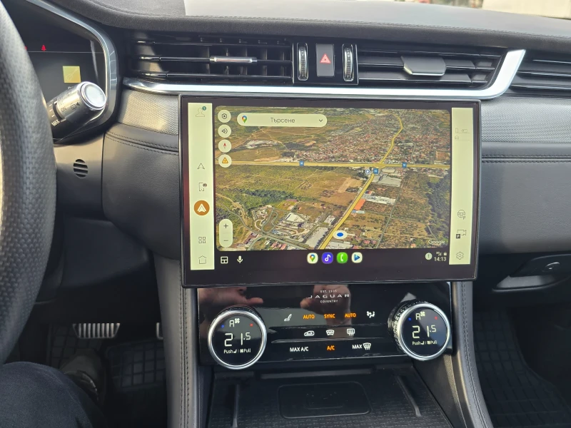 Jaguar F-PACE SVR P550, снимка 8 - Автомобили и джипове - 52828450