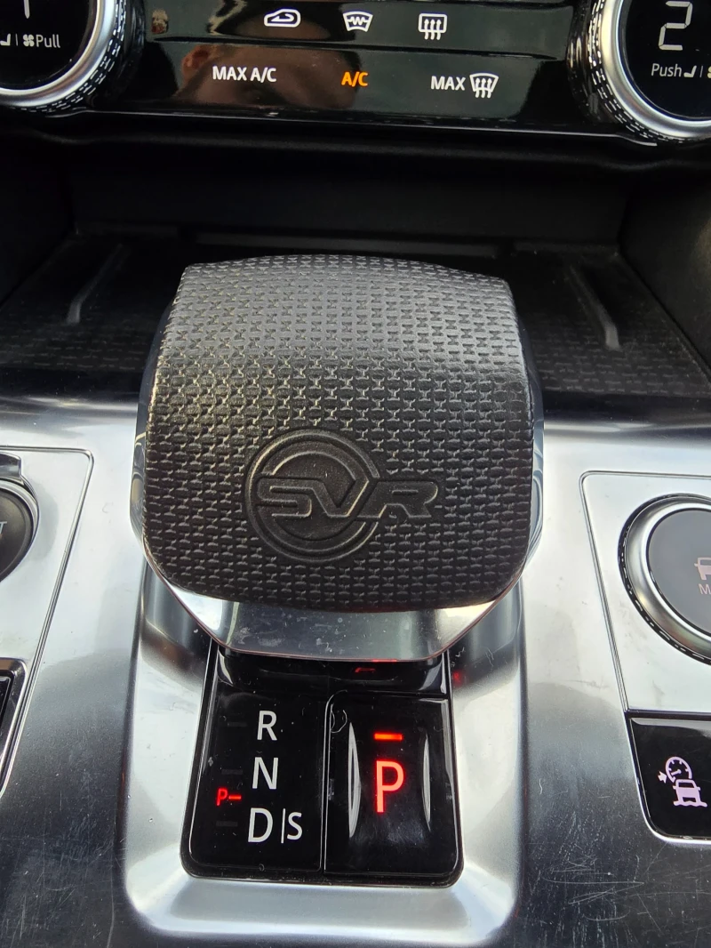 Jaguar F-PACE SVR P550, снимка 14 - Автомобили и джипове - 52828450