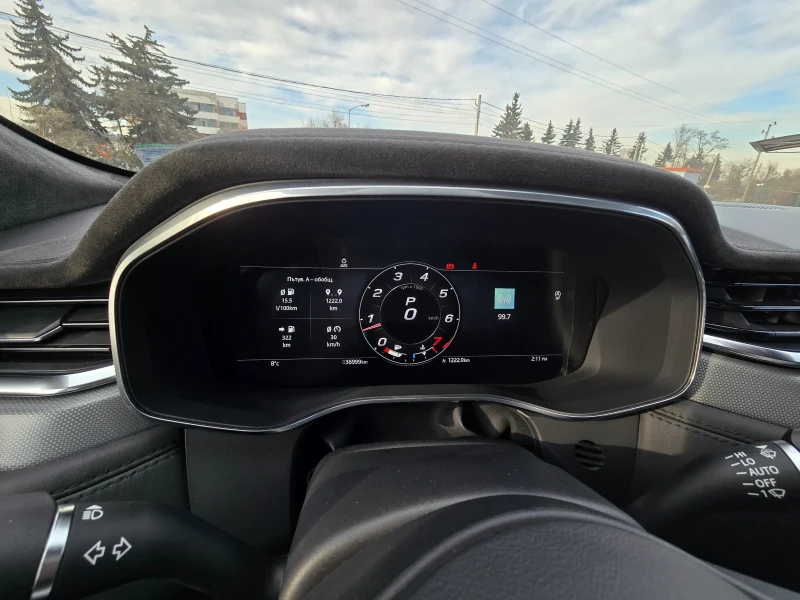 Jaguar F-PACE SVR P550, снимка 10 - Автомобили и джипове - 52828450