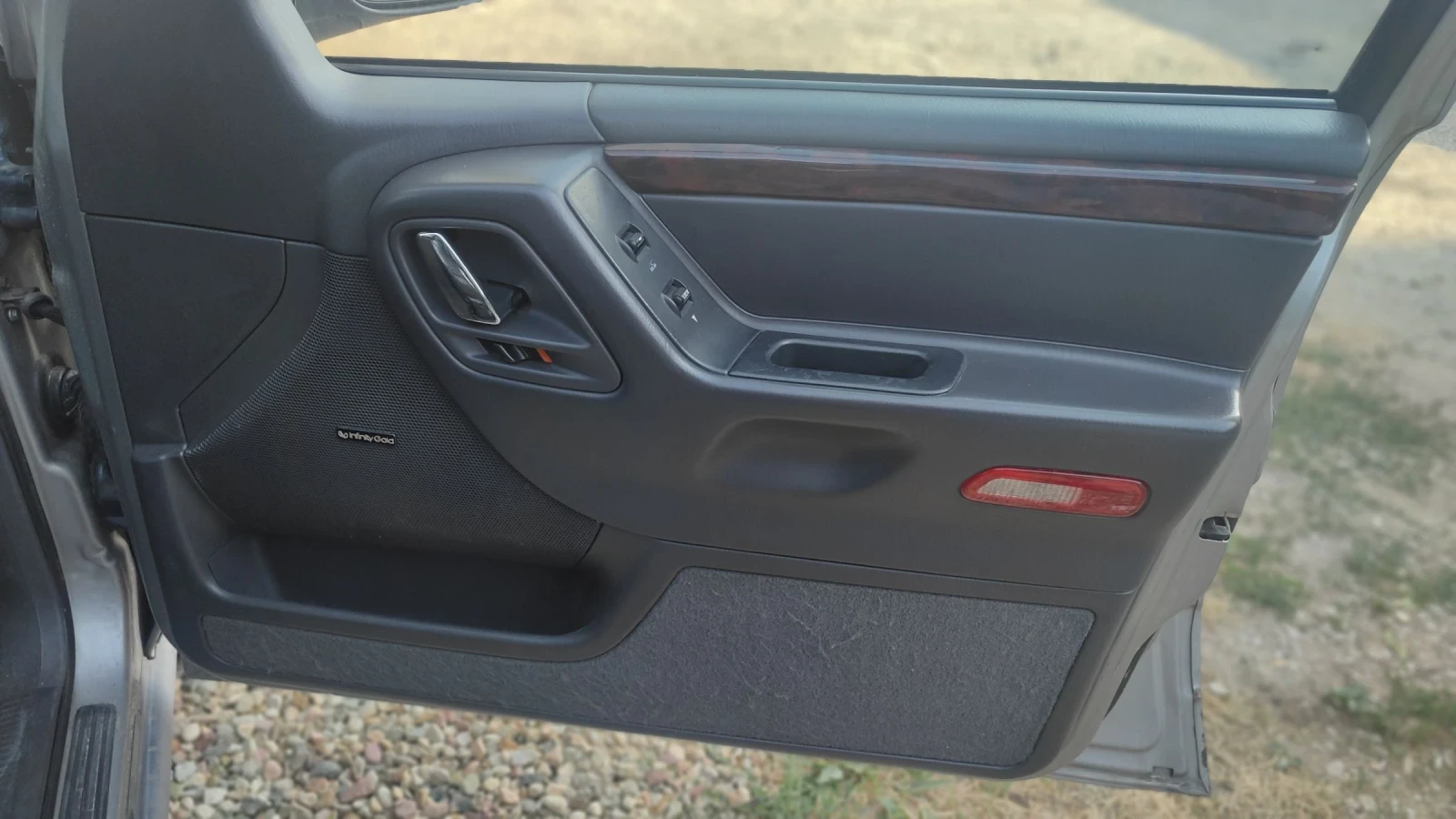 Jeep Grand cherokee Limited 4.7 - изображение 10