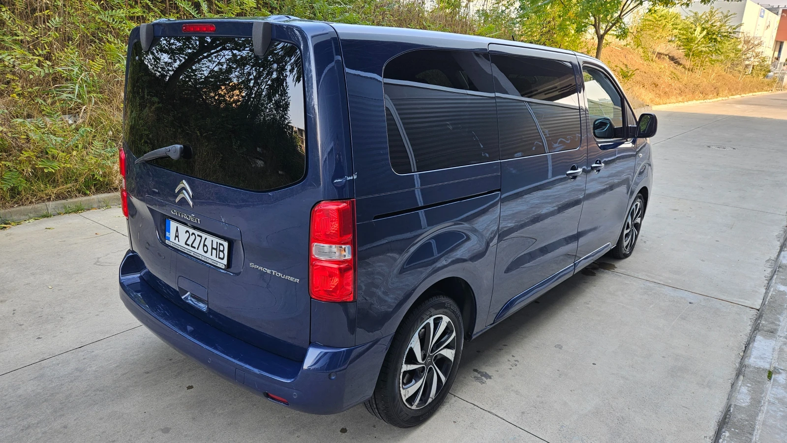 Citroen Spacetourer Jumpy size M AT6 - изображение 6