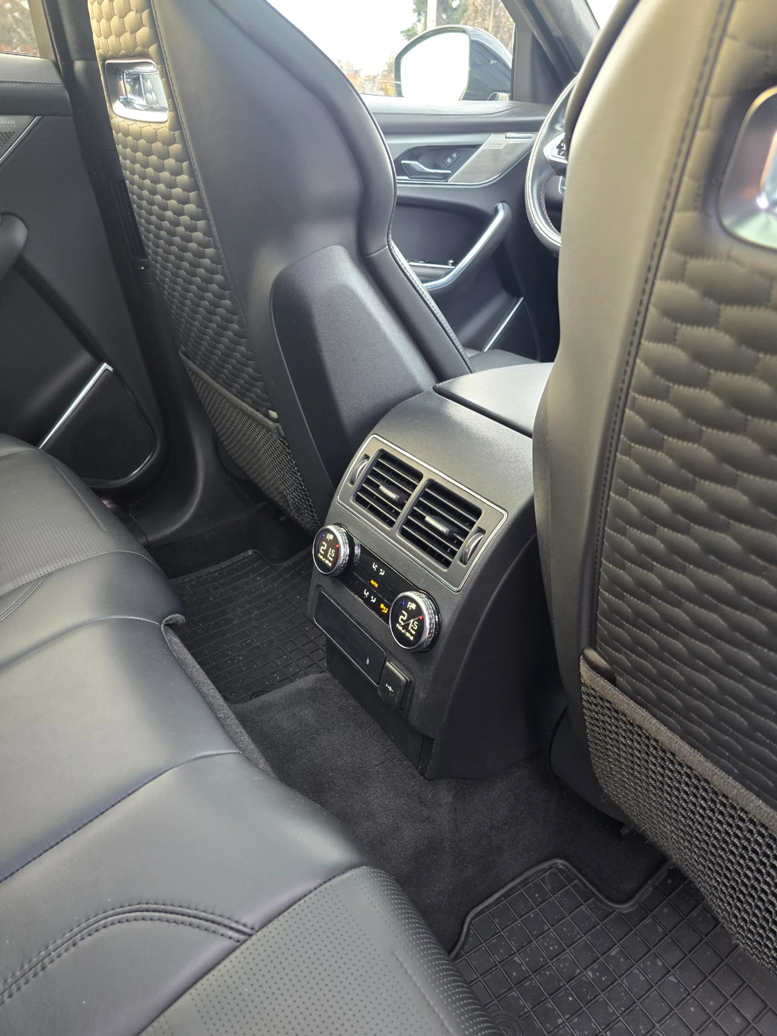 Jaguar F-PACE SVR P550 | Mobile.bg � ����������� 17