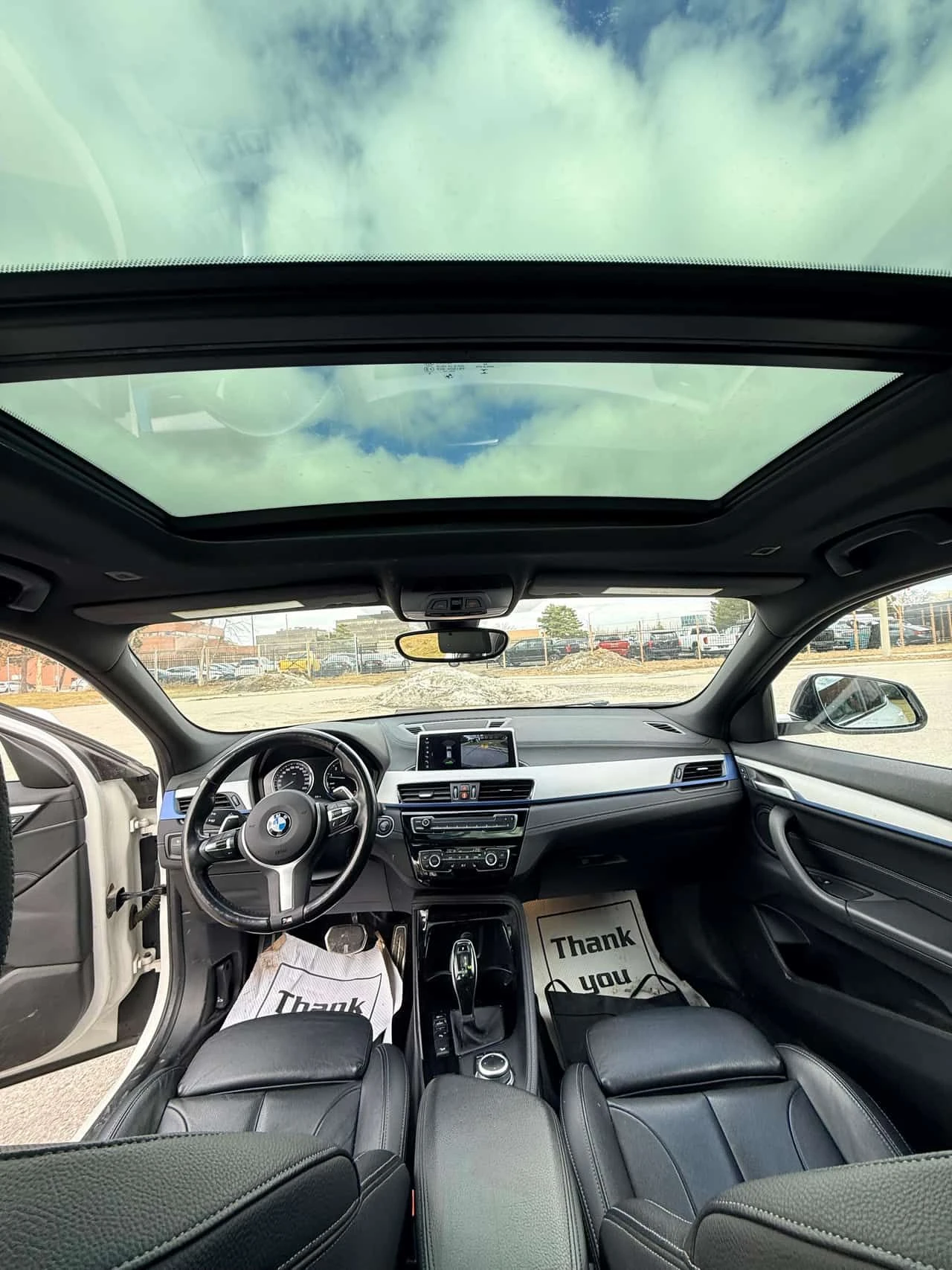 BMW X2 xDrive28i/CARFAX/ПАНОРАМА/ПОДГРЕВИ, снимка 15 - Автомобили и джипове - 54141469