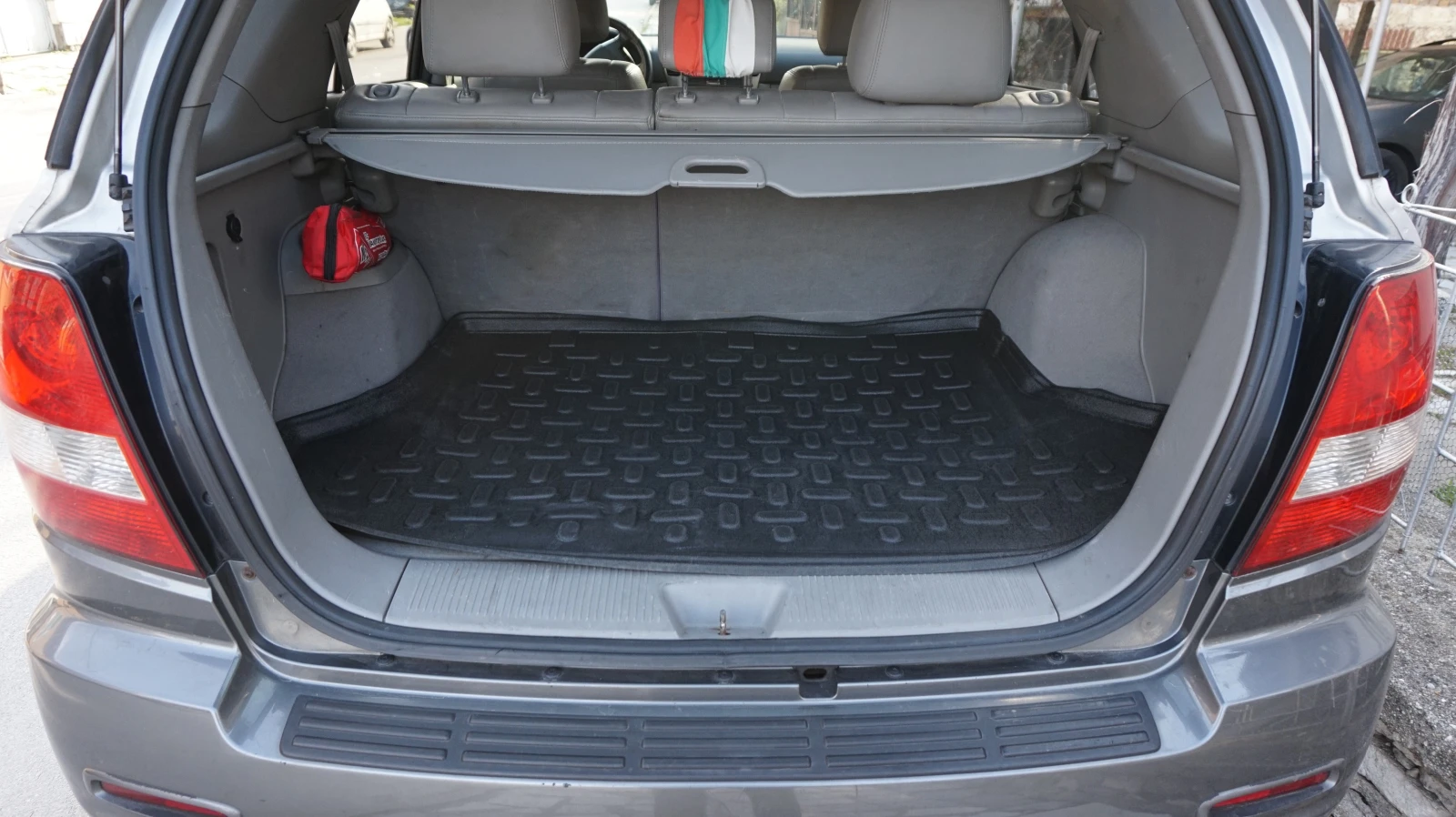 Kia Sorento, снимка 11 - Автомобили и джипове - 54196002