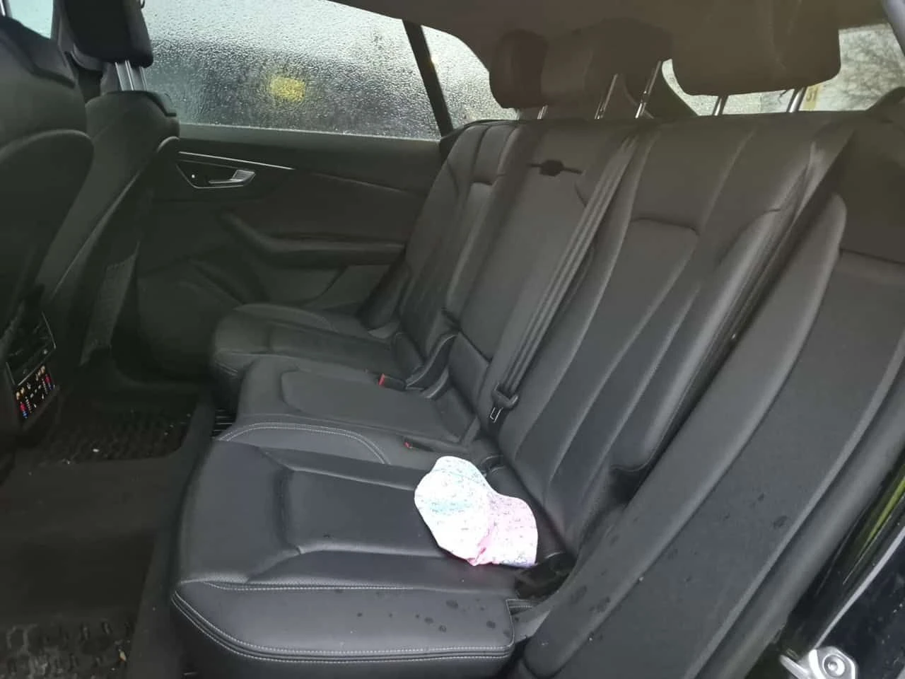 Audi Q8 * PROGRESSIV * ДИСТРОНИК * PANO * DIGITAL * ОБДУХВ, снимка 12 - Автомобили и джипове - 54612110