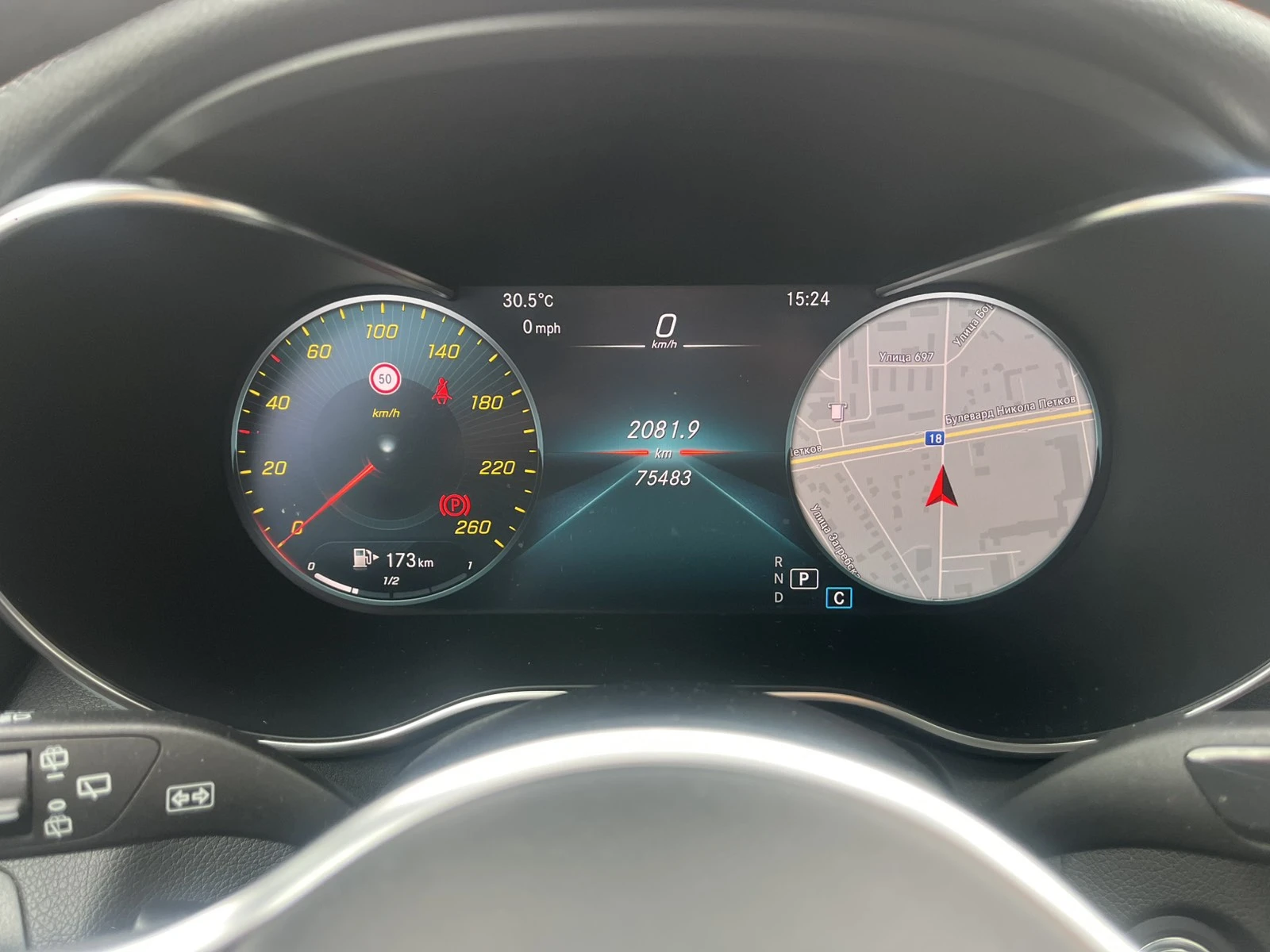 Mercedes-Benz GLC 300 2.0 BENZ, снимка 13 - Автомобили и джипове - 54869810