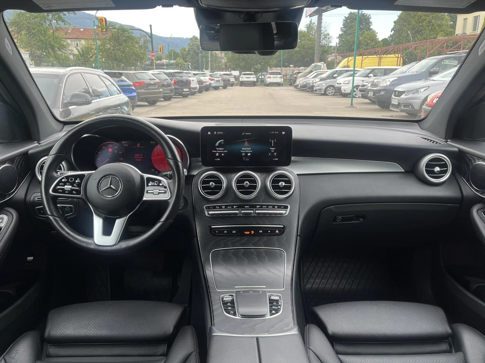 Mercedes-Benz GLC 300 2.0 BENZ, снимка 11 - Автомобили и джипове - 54869810