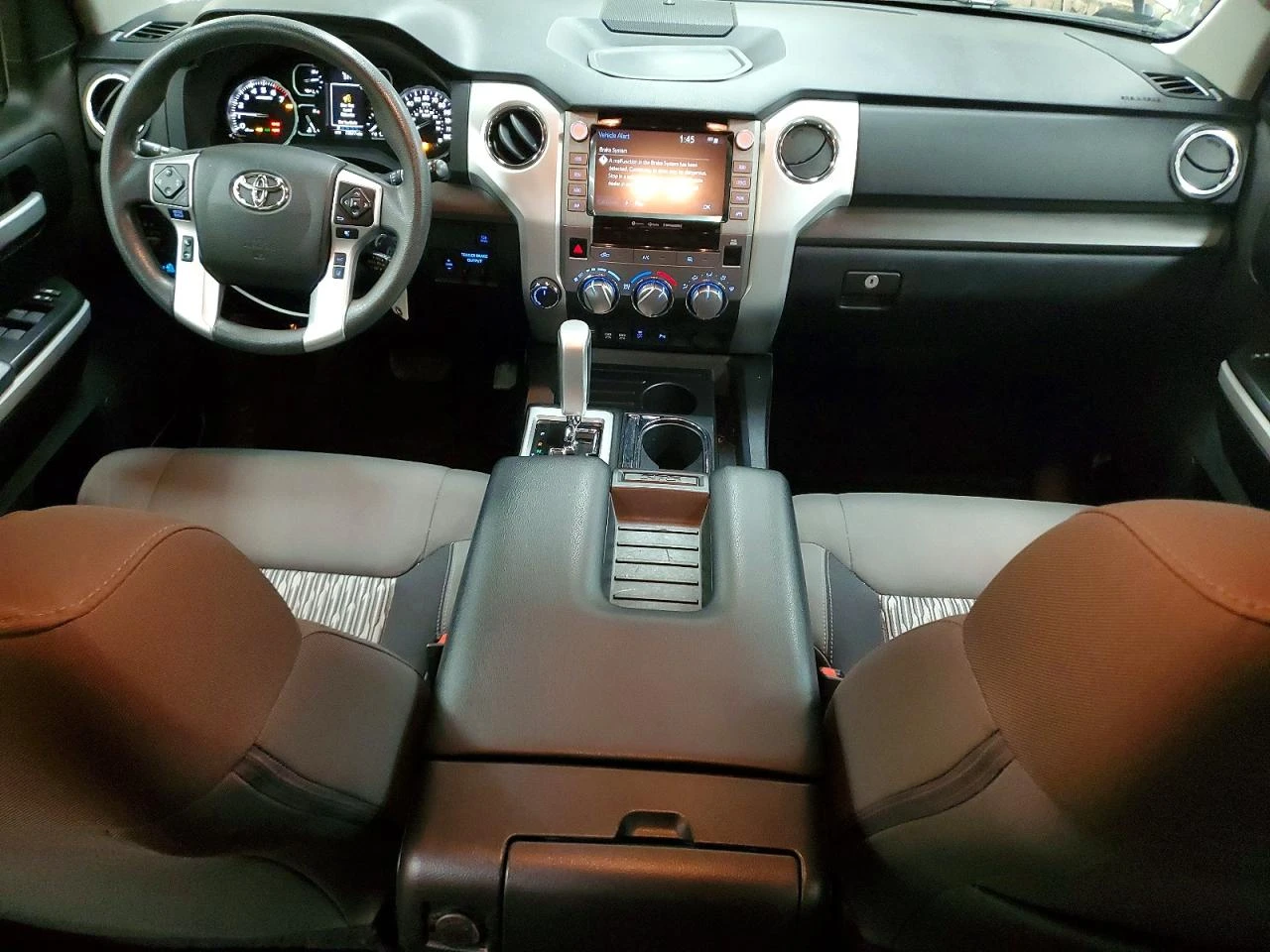 Toyota Tundra 5.7l Sr5, снимка 8 - Автомобили и джипове - 54883871