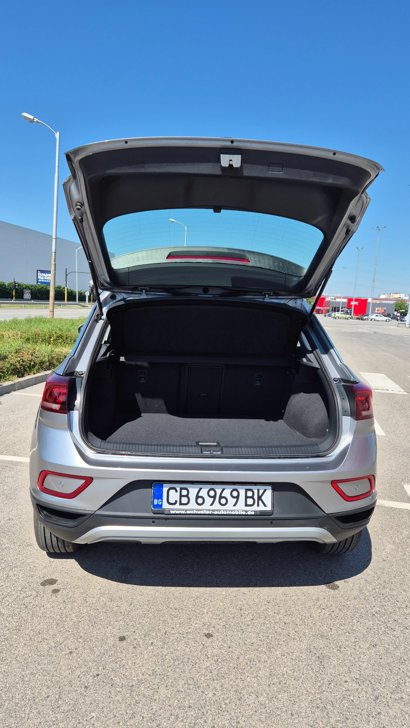 VW T-Roc 2.0/150   кс , снимка 5 - Автомобили и джипове - 54899703
