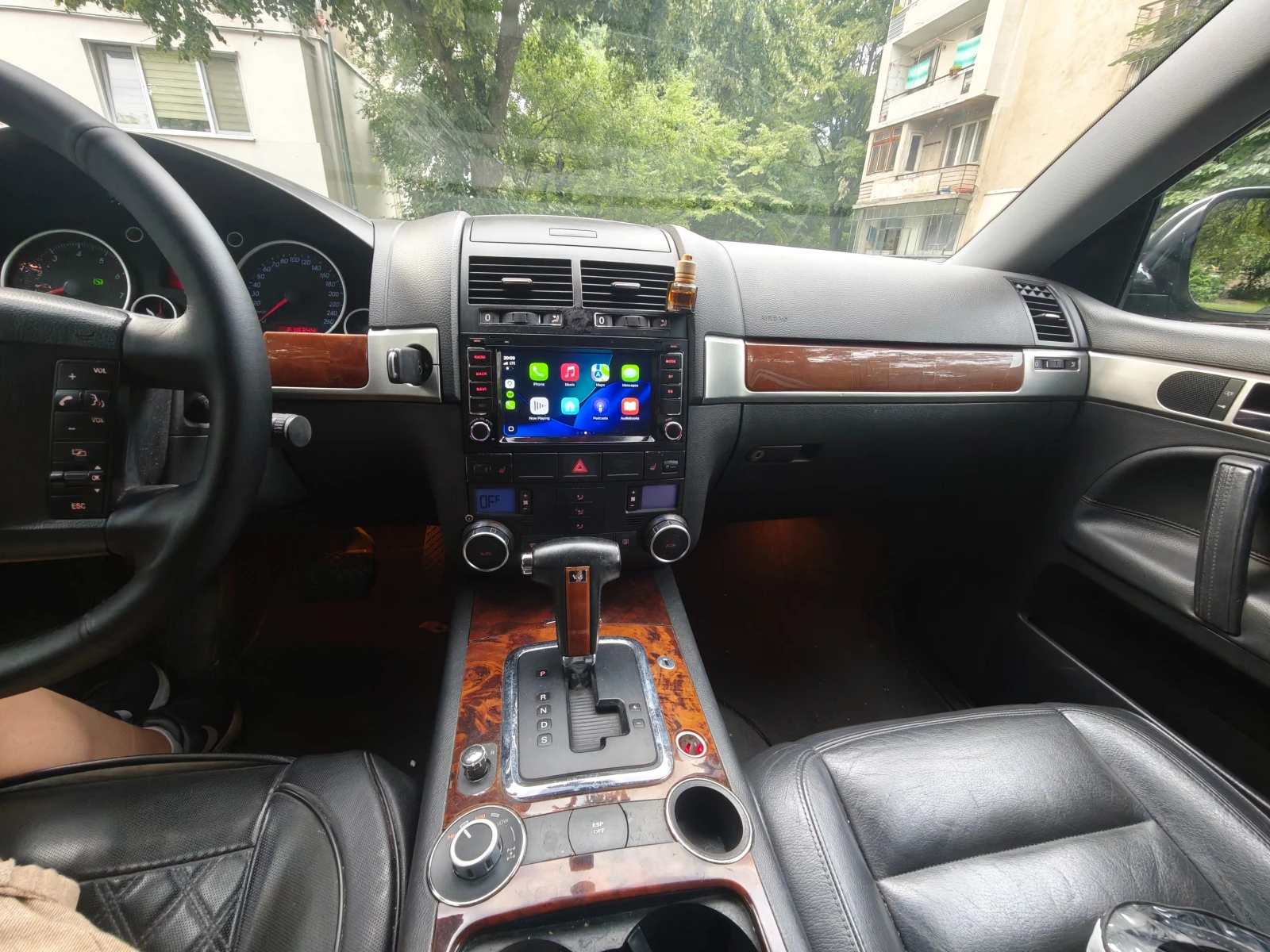 VW Touareg, снимка 3 - Автомобили и джипове - 55252892