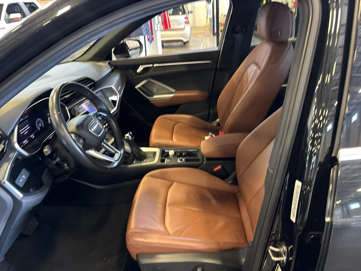 Audi Q3 Premium Plus S-line, снимка 6 - Автомобили и джипове - 55391030