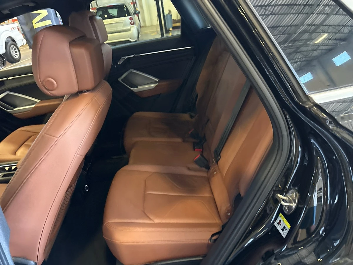 Audi Q3 Premium Plus S-line, снимка 7 - Автомобили и джипове - 55391030
