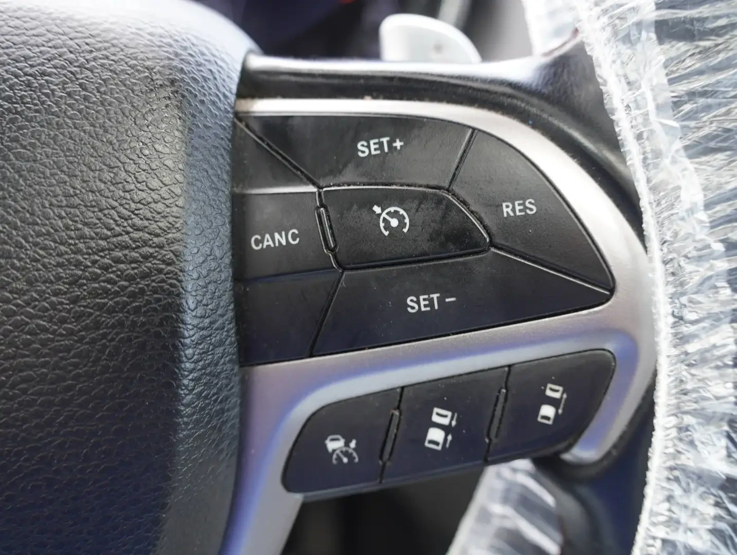 Jeep Grand cherokee 5.7 TRAILHAWK* FULL* , снимка 7 - Автомобили и джипове - 55530660
