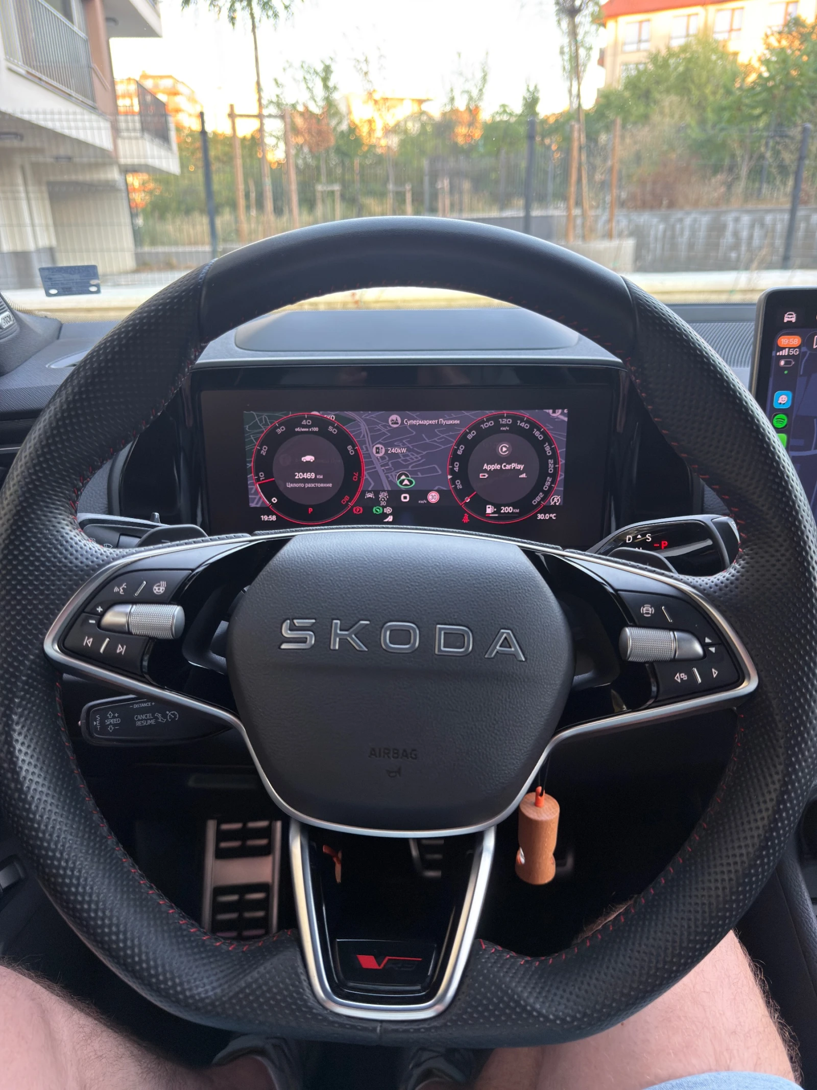 Skoda Kodiaq RS, снимка 16 - Автомобили и джипове - 55769592