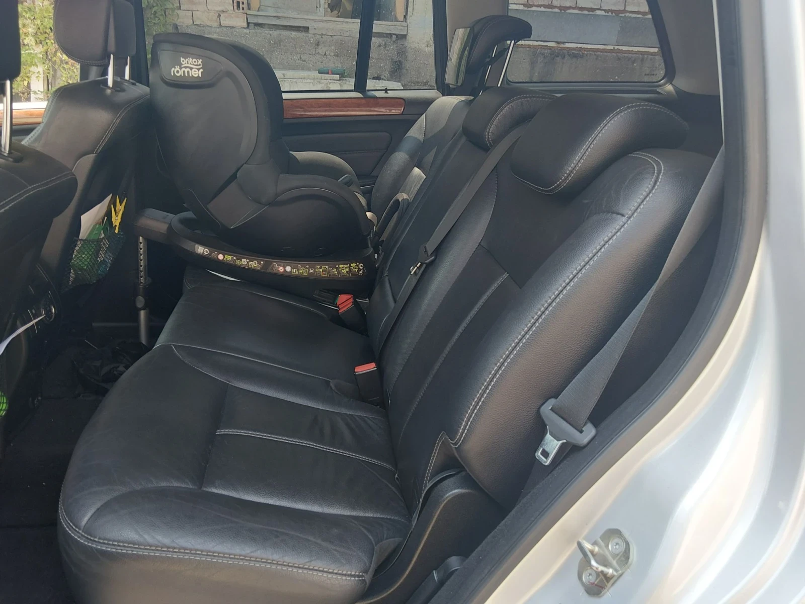 Mercedes-Benz GL 320, снимка 5 - Автомобили и джипове - 56082110