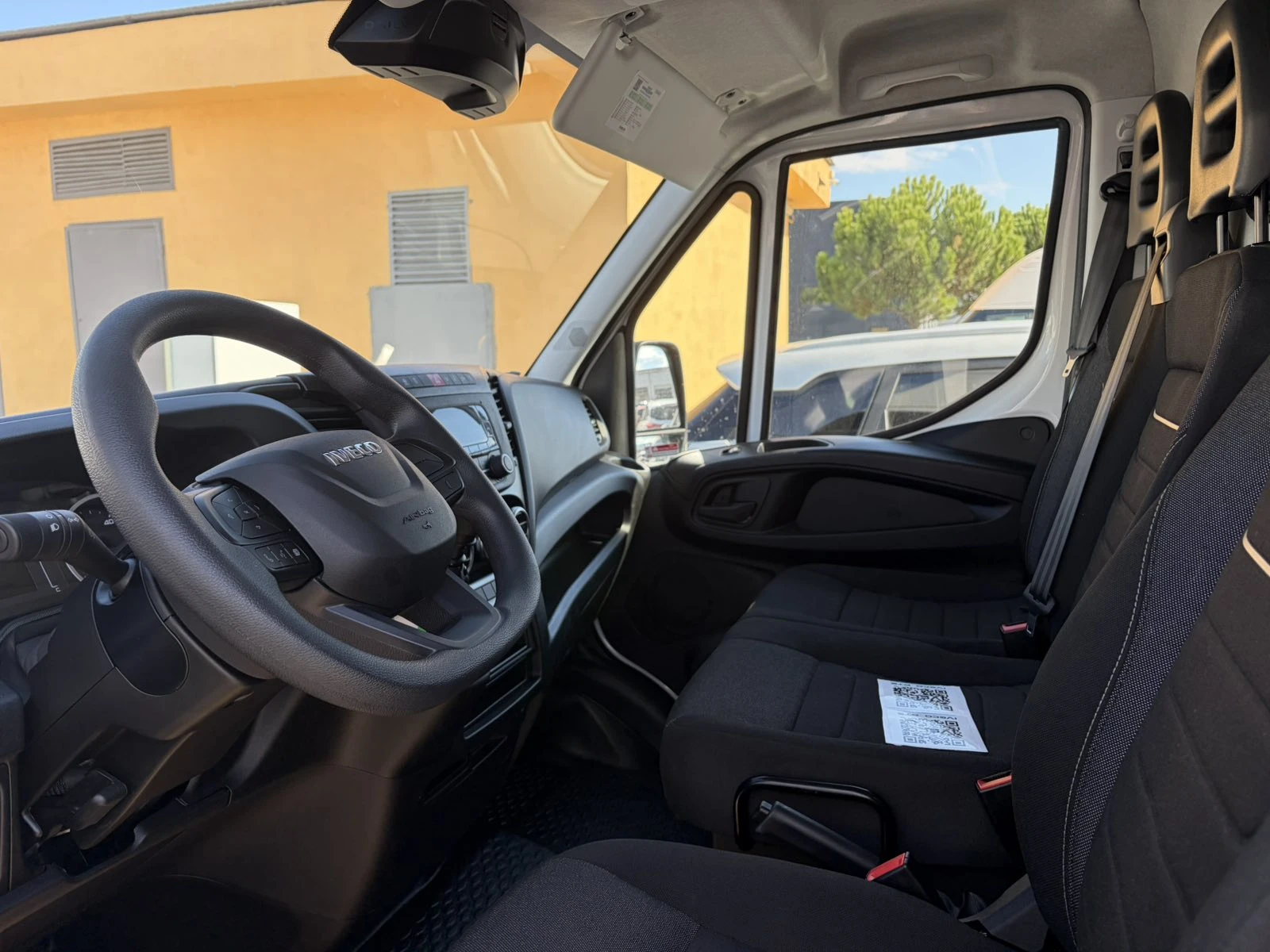 Iveco Daily 35S16V, снимка 5 - Бусове и автобуси - 56390858