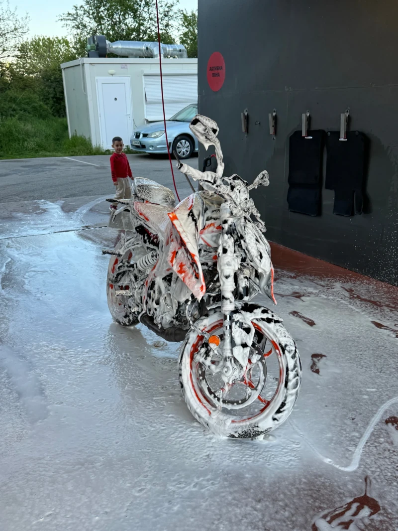 Ktm Duke III KTM Duke 390   2024 г, снимка 2 - Мотоциклети и мототехника - 52334721