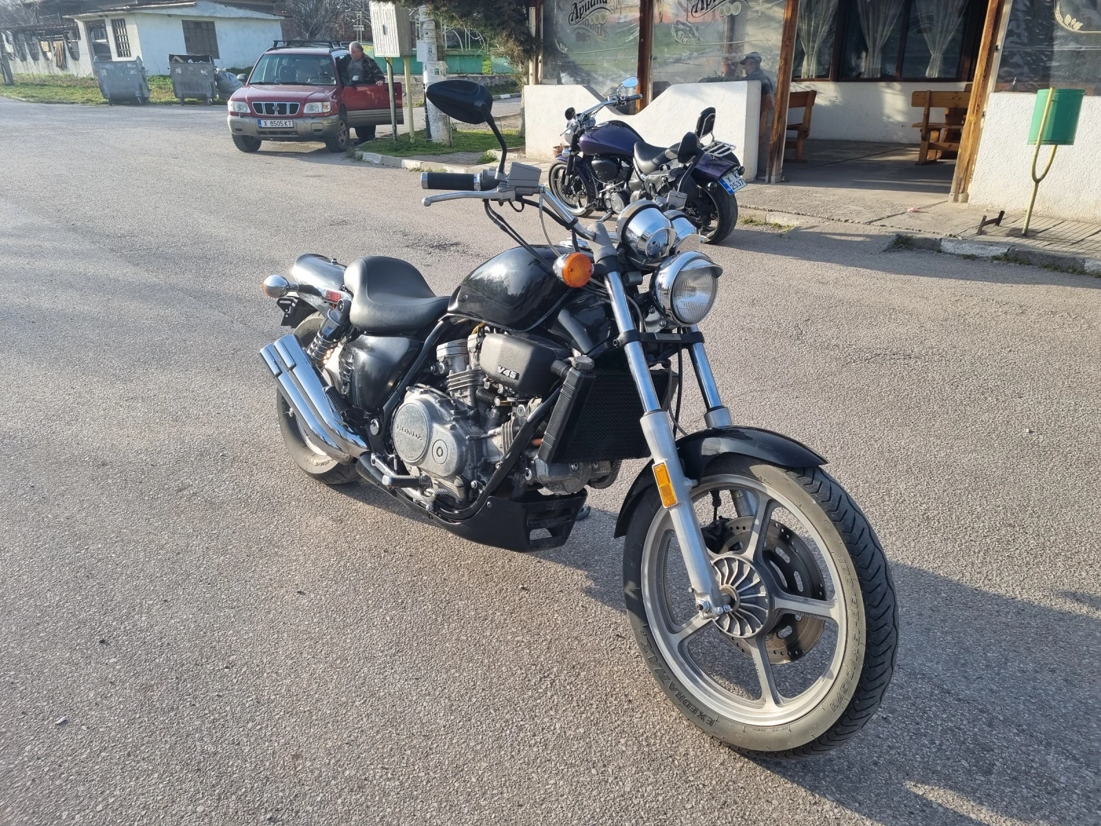 Honda Magna 700 Super Magna