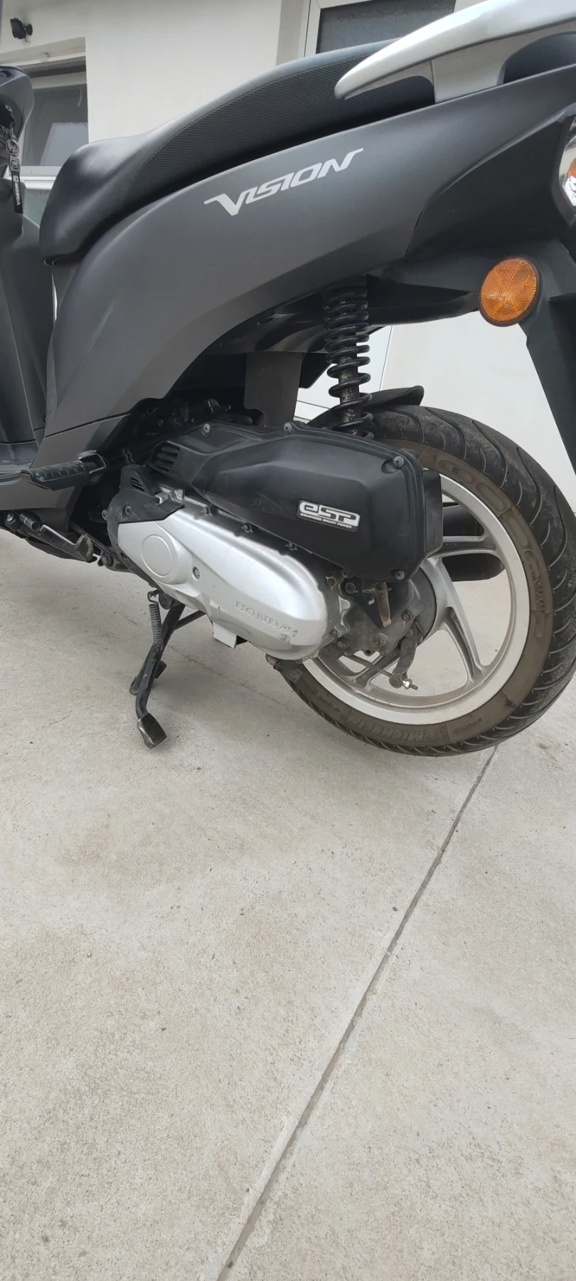 Honda Vision, снимка 6 - Мотоциклети и мототехника - 54183520