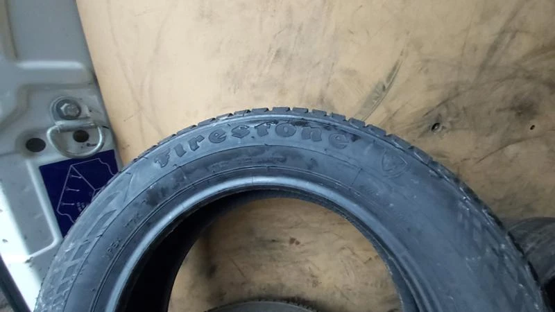 Гуми Зимни 175/65R14, снимка 2 - Гуми и джанти - 28489871