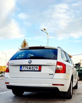 Skoda Octavia 1.5 CNG DSG7, снимка 11