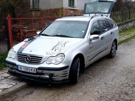 Mercedes-Benz 200, снимка 10