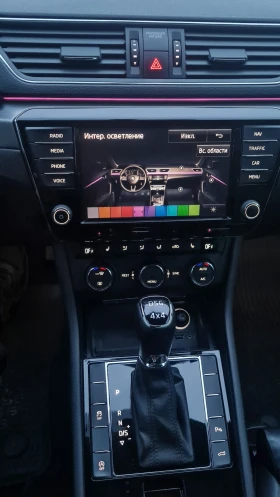 Skoda Superb 2.0 TDi, снимка 13