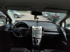 Обява за продажба на Toyota Corolla verso 2.2 D-4D ~4 900 лв. - изображение 6