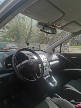 Обява за продажба на Toyota Corolla verso 2.2 D-4D ~4 900 лв. - изображение 7
