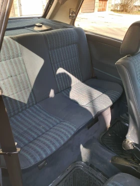 VW Golf 1.8 автоматик !  - 1350 € / 2640.37 лв. - 17031970 9