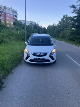 Opel Zafira TOURER 2.0 6+ 1