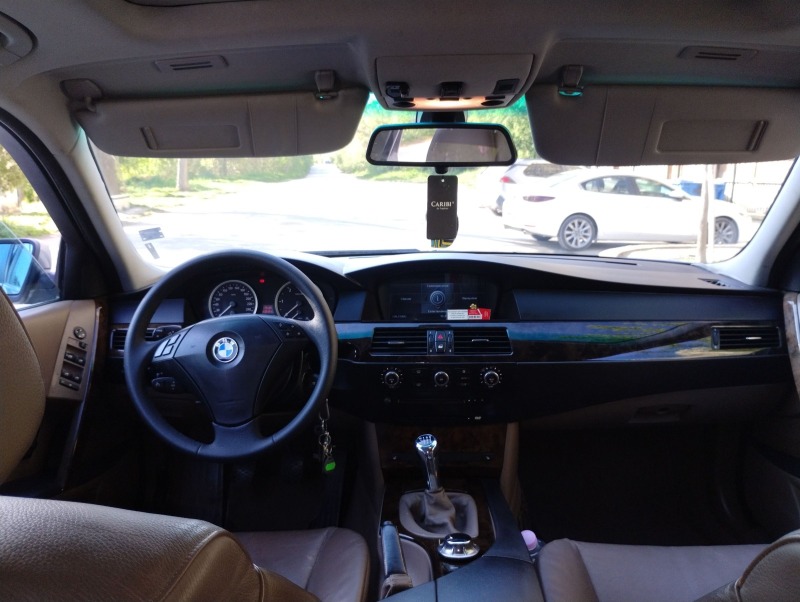 BMW 525, снимка 10 - Автомобили и джипове - 45256383