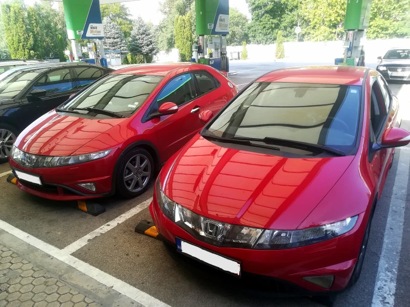 Honda Civic 1.8 , снимка 1 - Автомобили и джипове - 47715057