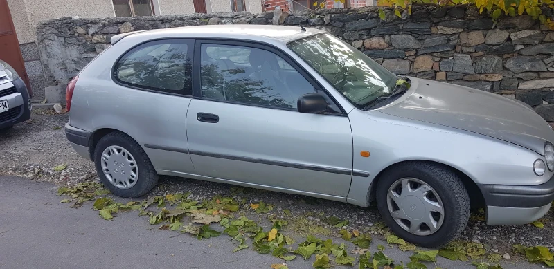 Toyota Corolla, снимка 5 - Автомобили и джипове - 47813824